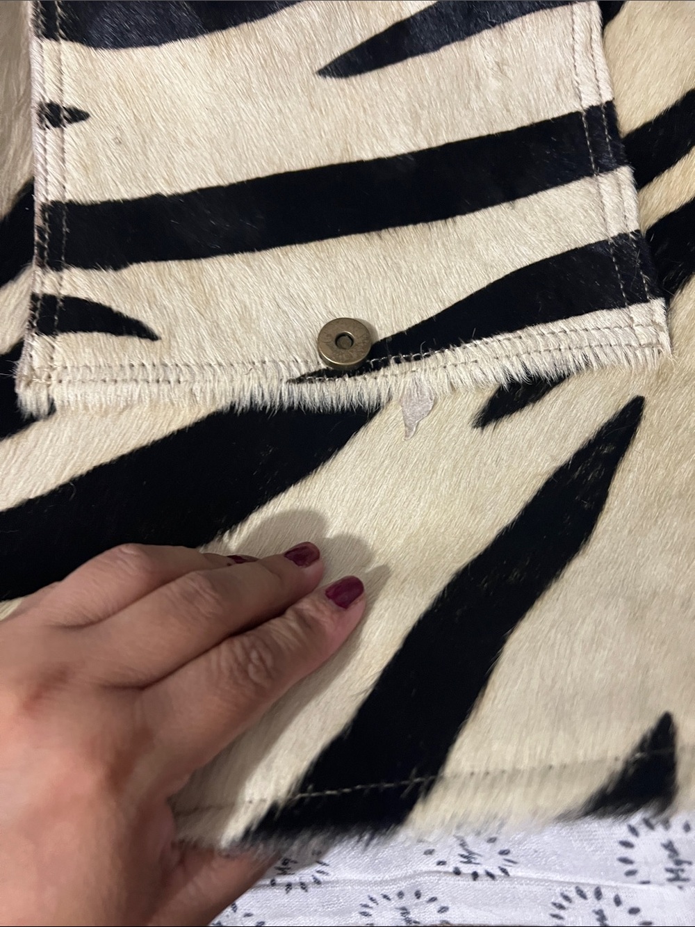 Zebra-Print Messenger Bag in Black and Cream - Picture 7 of 8
